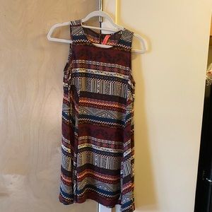 Fun pattern mini dress!